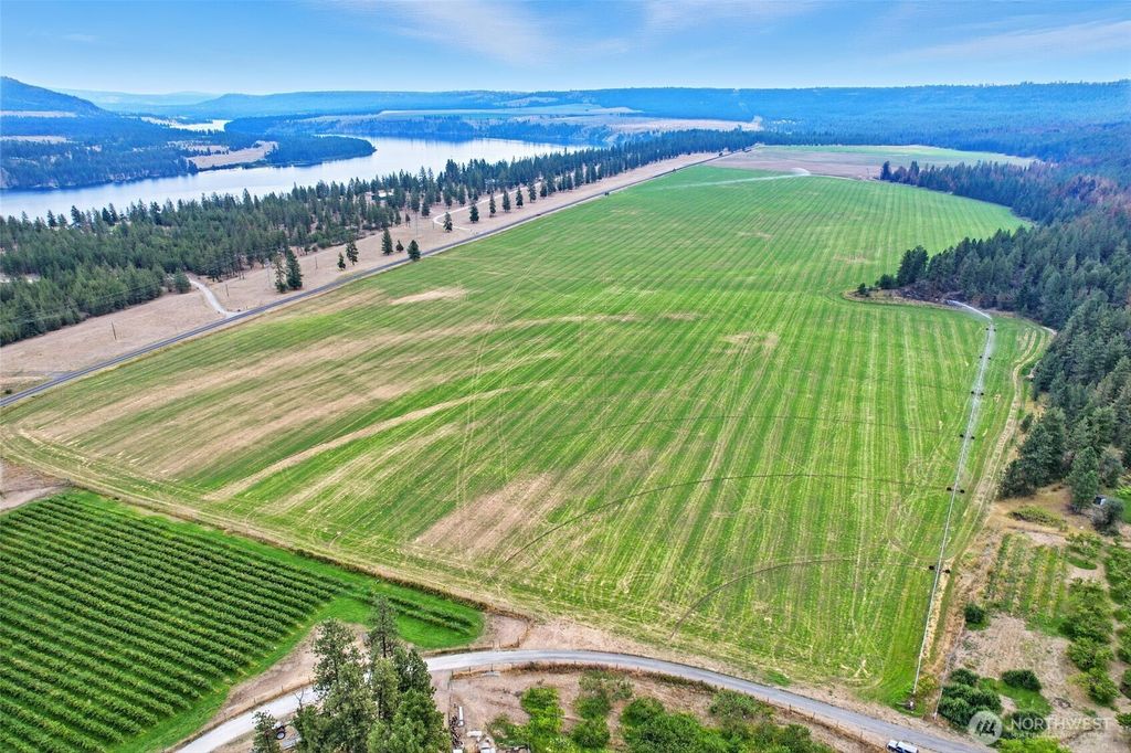 Photo of 38278 Angels Landing Rd N Lndg, Reardan, WA 99013 (MLS # 2460120)