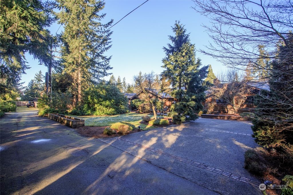 Photo of 10205 244th Street SW, Edmonds, WA 98020 (MLS # 2201392)