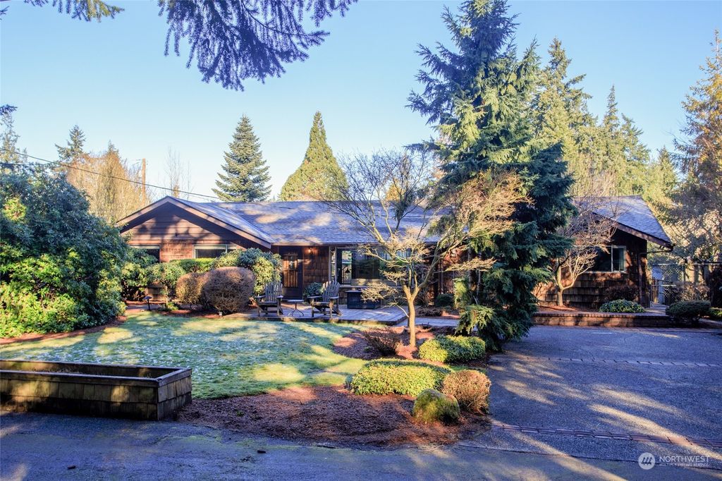 Photo of 10205 244th Street SW, Edmonds, WA 98020 (MLS # 2201392)