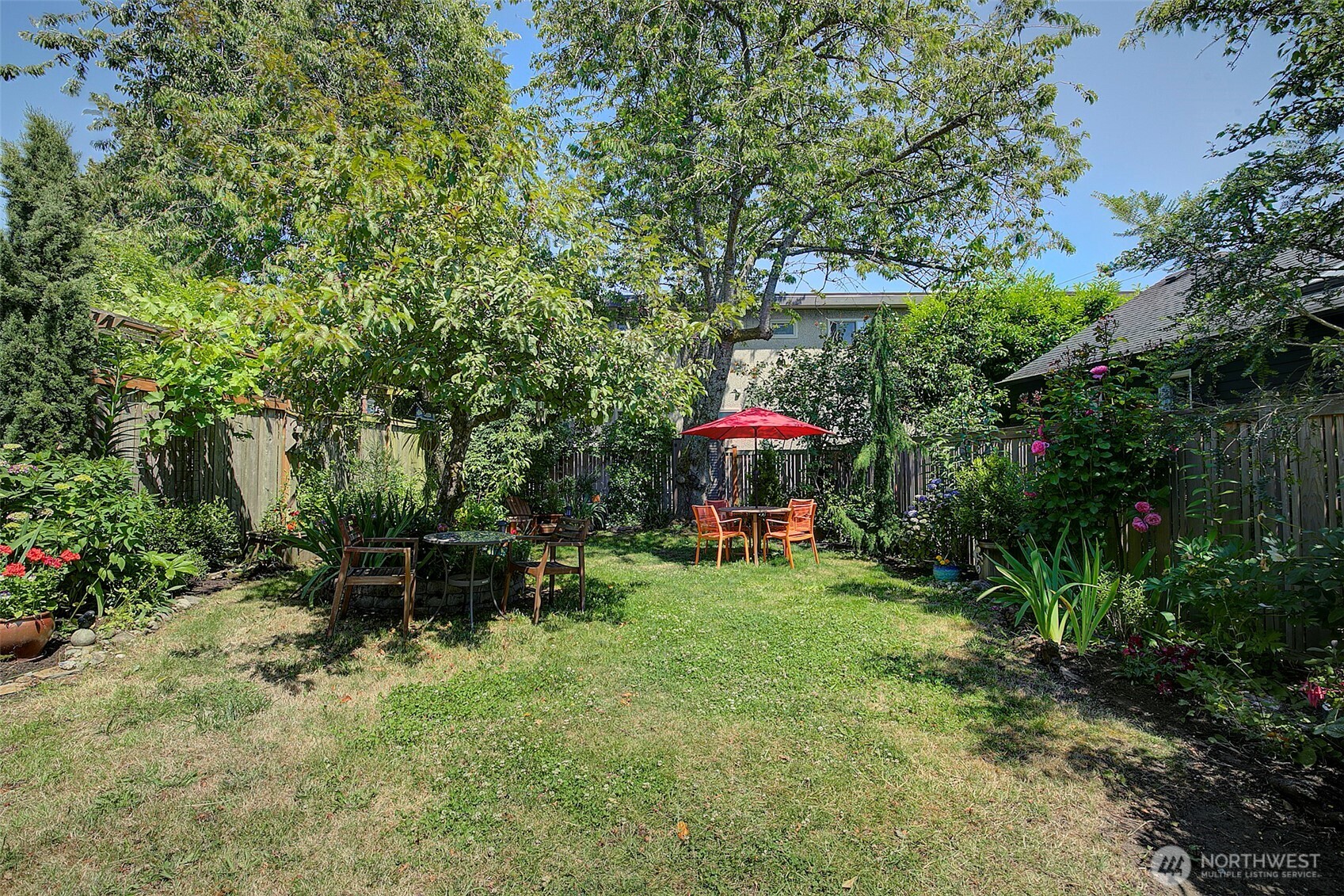 752 N 84th