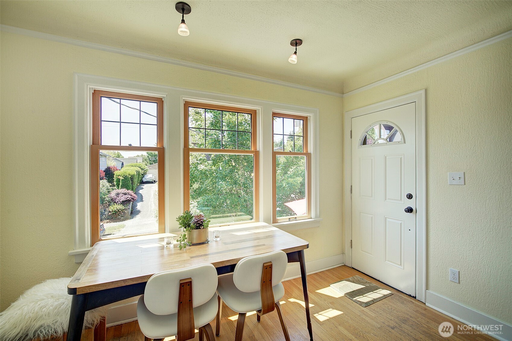 752 N 84th