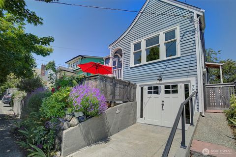 752 N 84th Seattle WA 98103