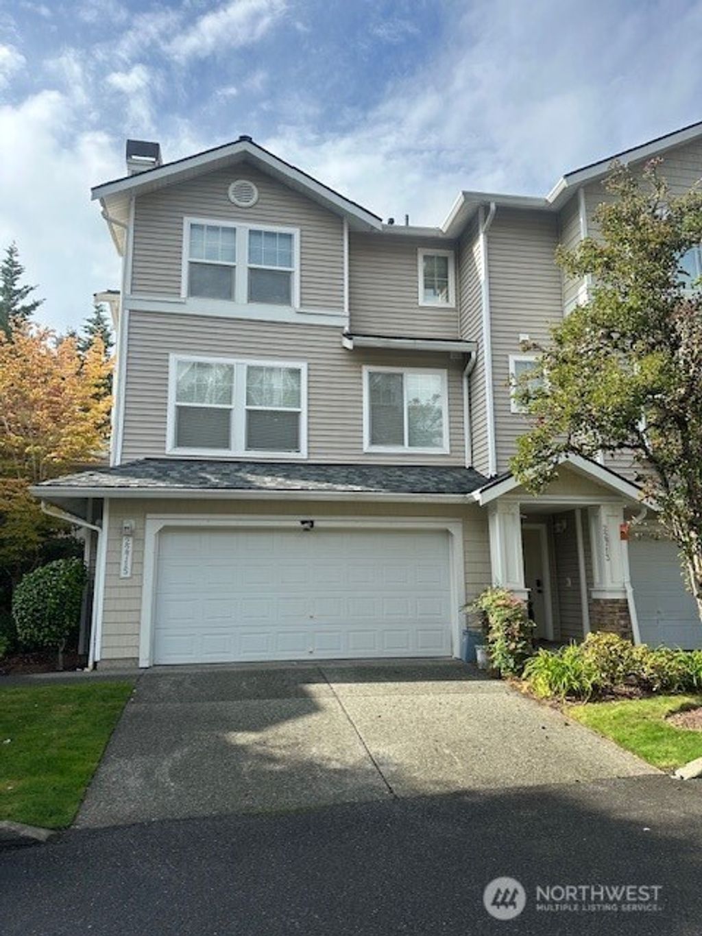 Photo of 22715 43rd Avenue S, Kent, WA 98032 (MLS # 2447140)