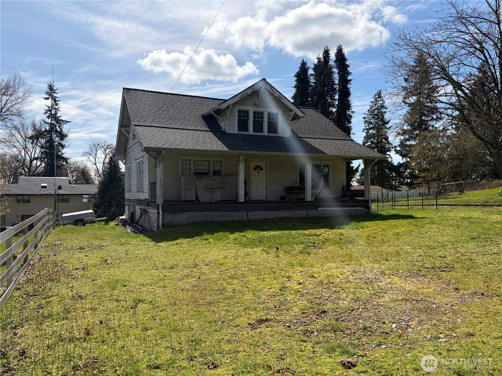 Photo of 7411 S Langston Road, Seattle, WA 98178 (MLS # 2501970)