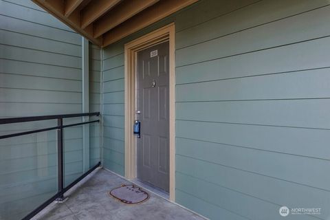 MLS: 2364837