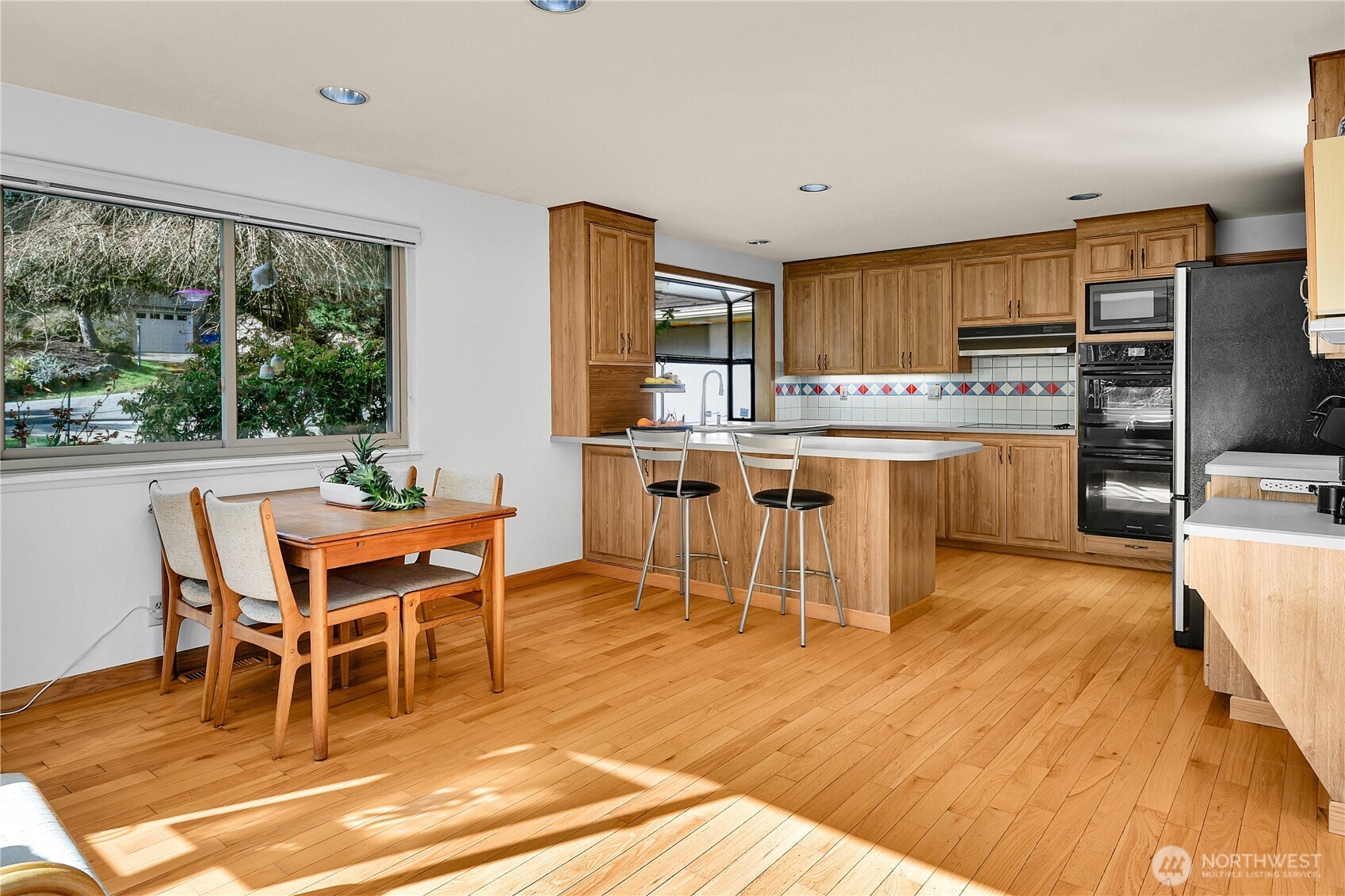 18722 56th Avenue NE