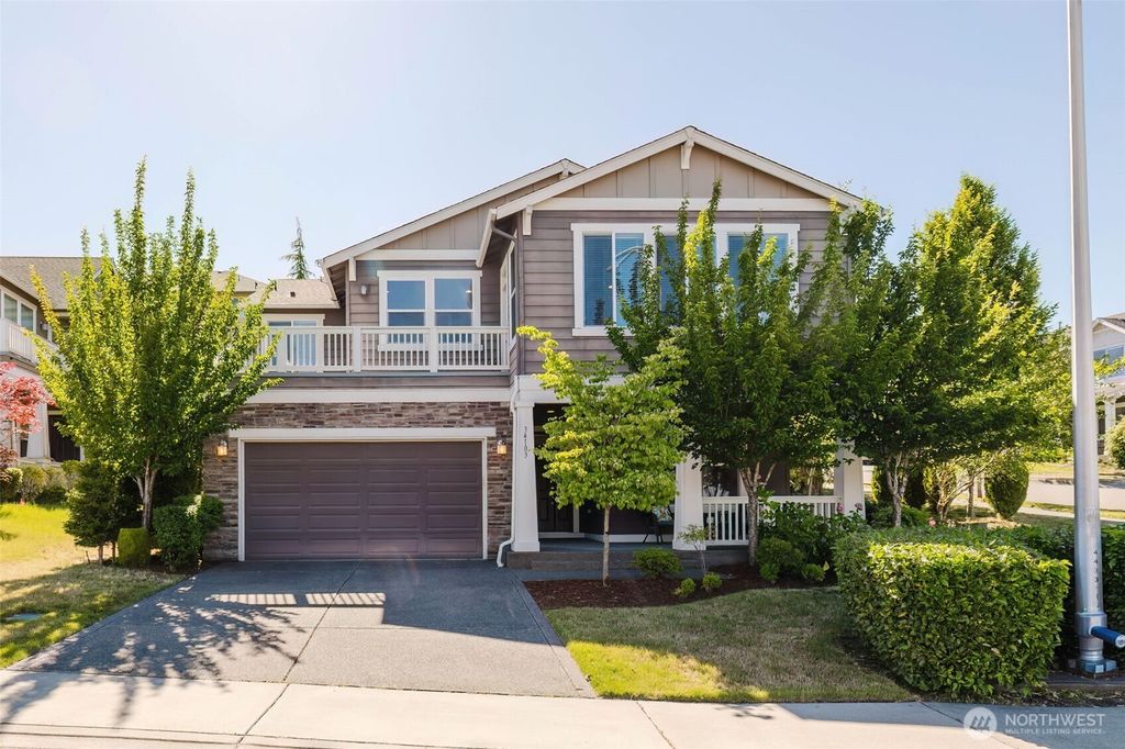 Photo of 34103 10th Court SW, Federal Way, WA 98023 (MLS # 2539791)