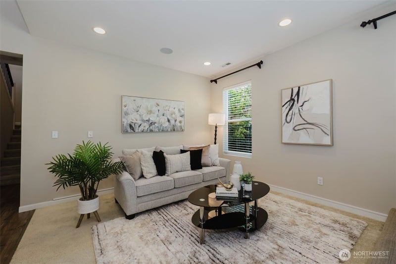 34103 10th Court SW