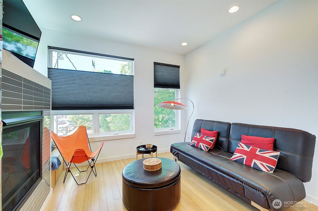 Photo of 3444 California Avenue SW, Seattle, WA 98116 (MLS # 2528149)
