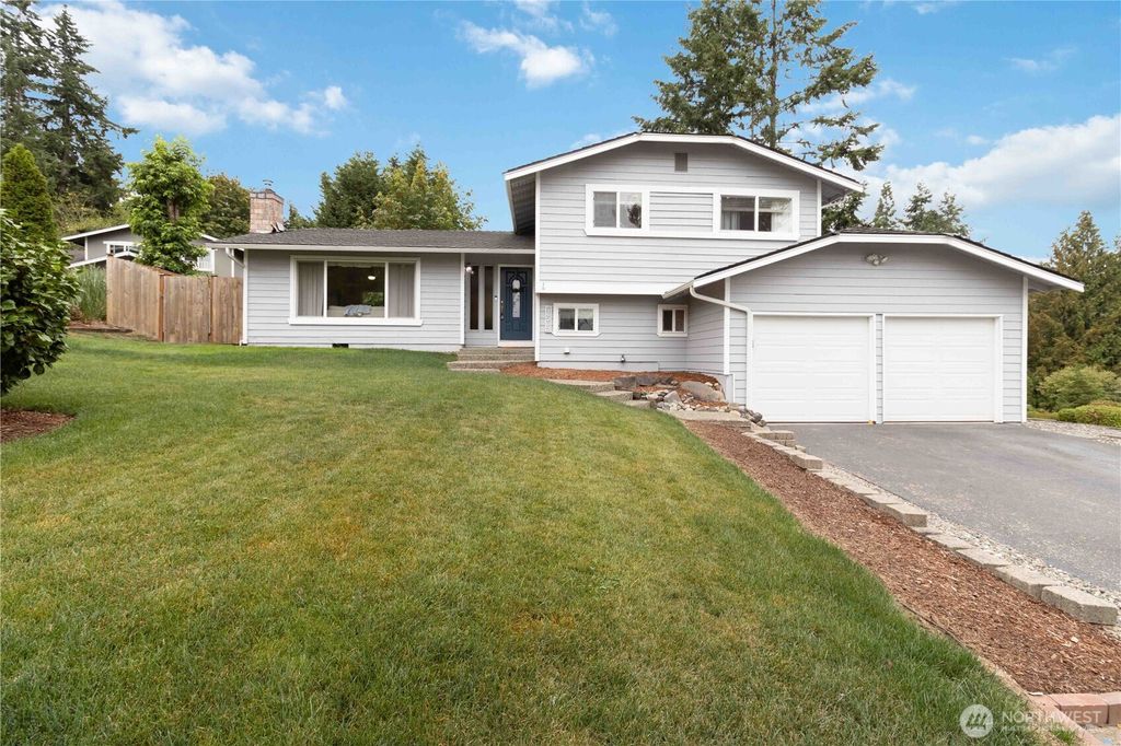 Photo of 16203 142nd Avenue SE, Renton, WA 98058 (MLS # 2427936)