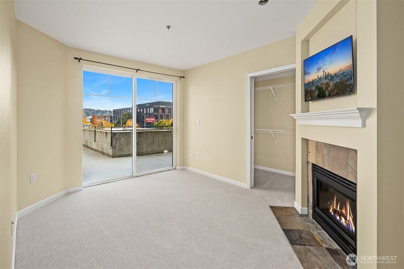 1525 NW 57th Street 211
