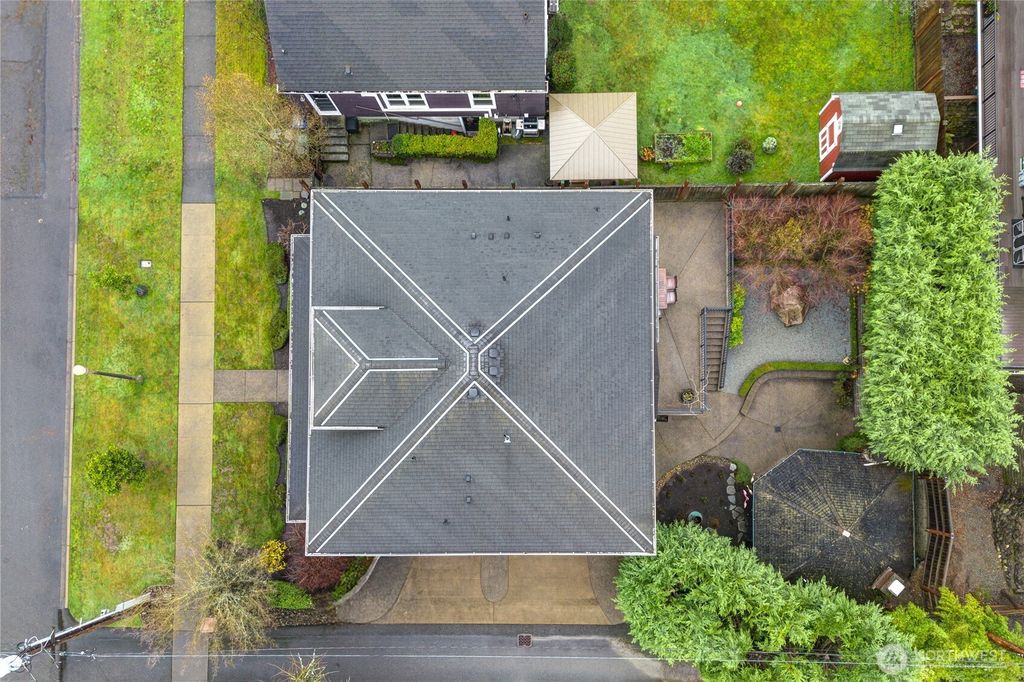 Photo of 3308 N Mason Street, Tacoma, WA 98407 (MLS # 2461013)