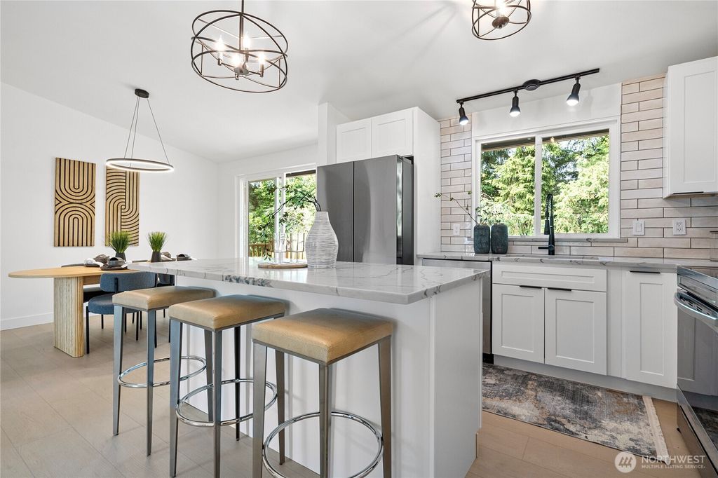 Photo of 22927 126th Place SE, Kent, WA 98031 (MLS # 2397758)