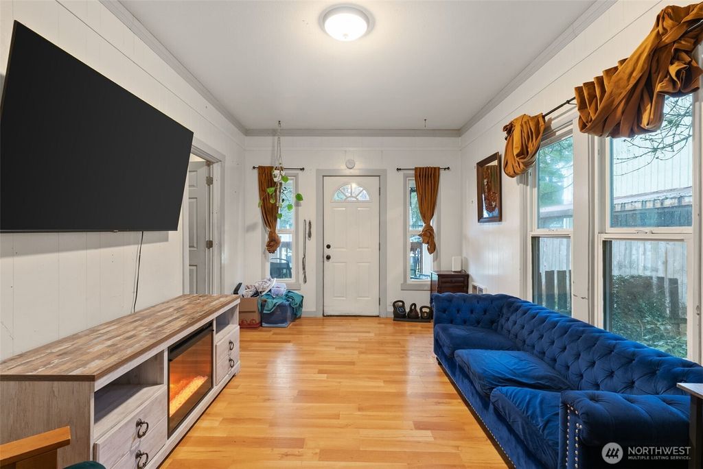 Photo of 1817 N Tower Avenue, Centralia, WA 98531 (MLS # 2492275)