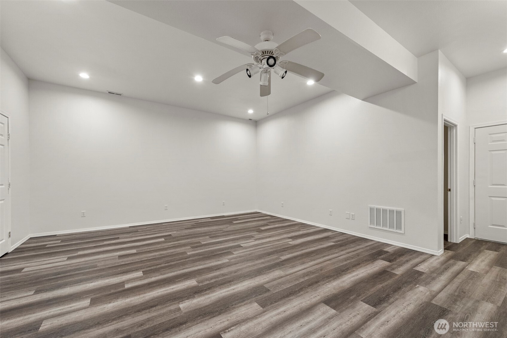 2718 S Star lake Road