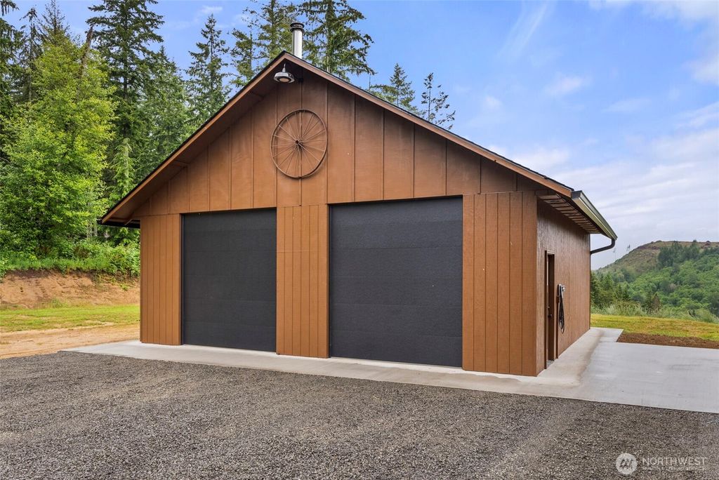 Photo of 484 Salmon Creek Road, Mossyrock, WA 98564 (MLS # 2535836)