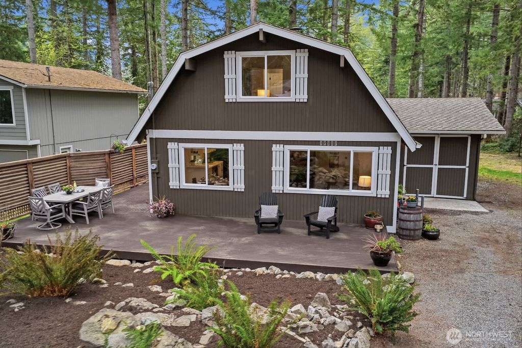 Photo of 17327 432nd Avenue SE, North Bend, WA 98045 (MLS # 2508881)