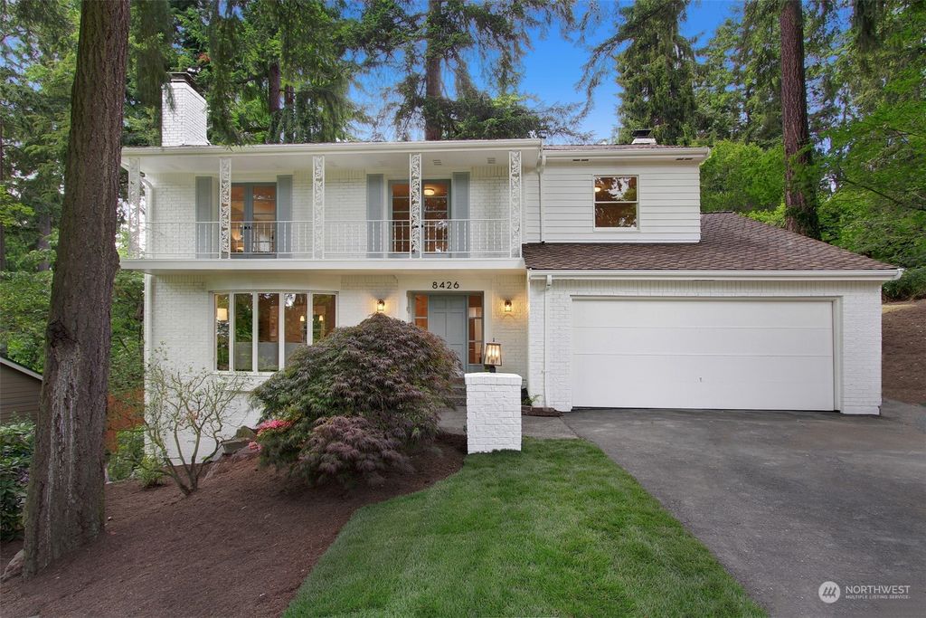 Photo of 8426 SE 83rd Street, Mercer Island, WA 98040 (MLS # 2295435)