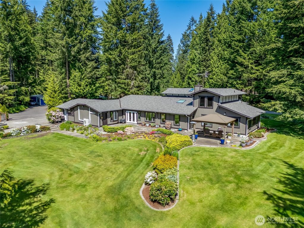 Photo of 19716 61st Avenue SE, Snohomish, WA 98296 (MLS # 2382108)