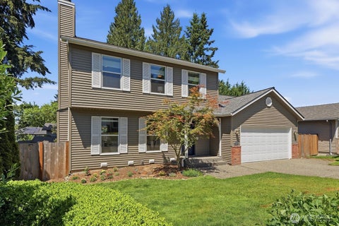 Photo of 8128 NE 161st Place, Kenmore, WA 98028 (MLS # 2532839)