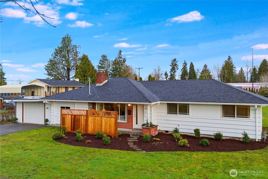 Photo of 14203 80th Street E, Puyallup, WA 98372 (MLS # 2478052)