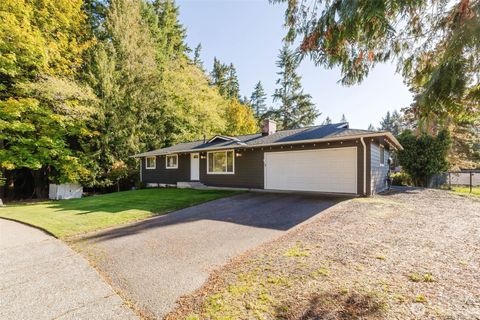 Photo of 3032 NE Helm Street, Bremerton, WA 98310 (MLS # 2447751)
