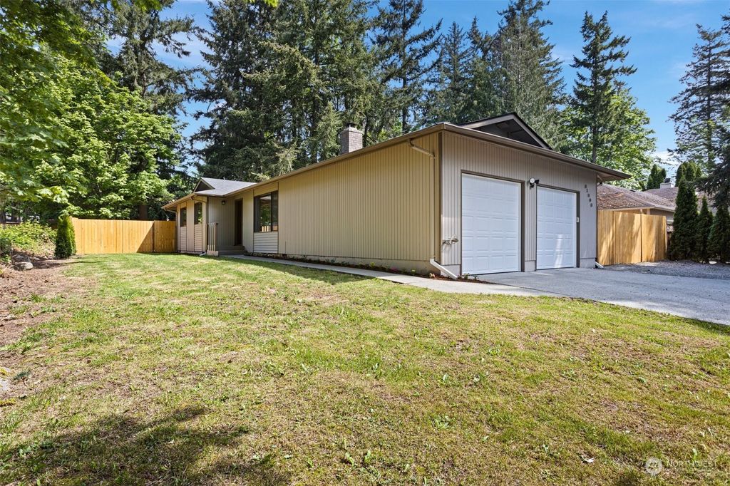 Photo of 21606 SE 271st Place, Maple Valley, WA 98038 (MLS # 2071514)