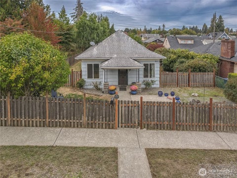 Photo of 1129 S 61ST Street, Tacoma, WA 98408 (MLS # 2578249)
