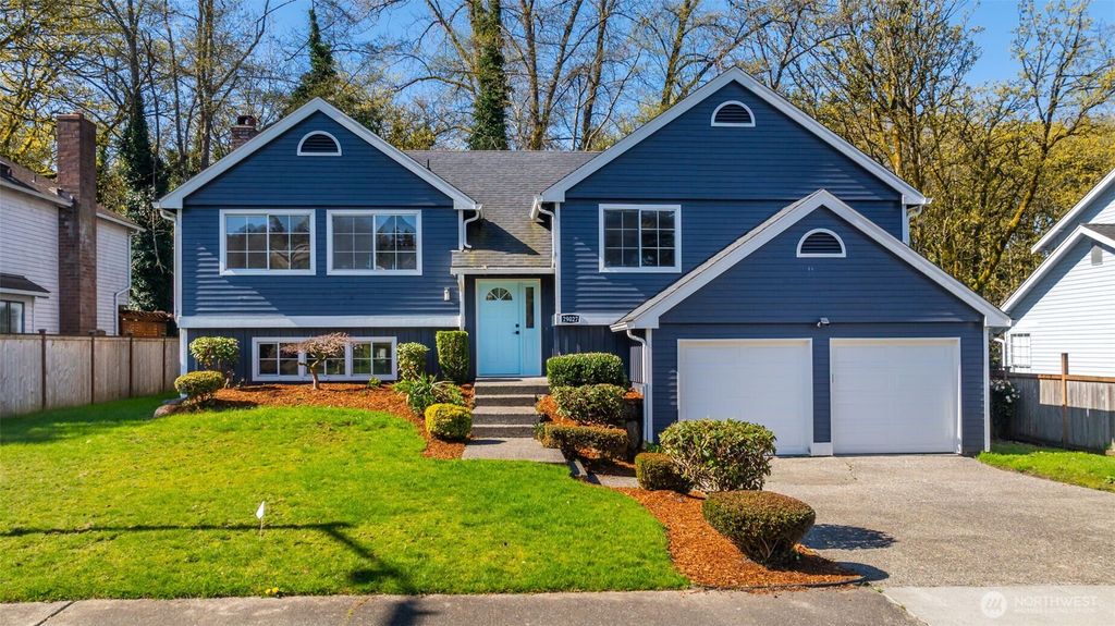 Photo of 29027 13th Avenue S, Federal Way, WA 98003 (MLS # 2503709)