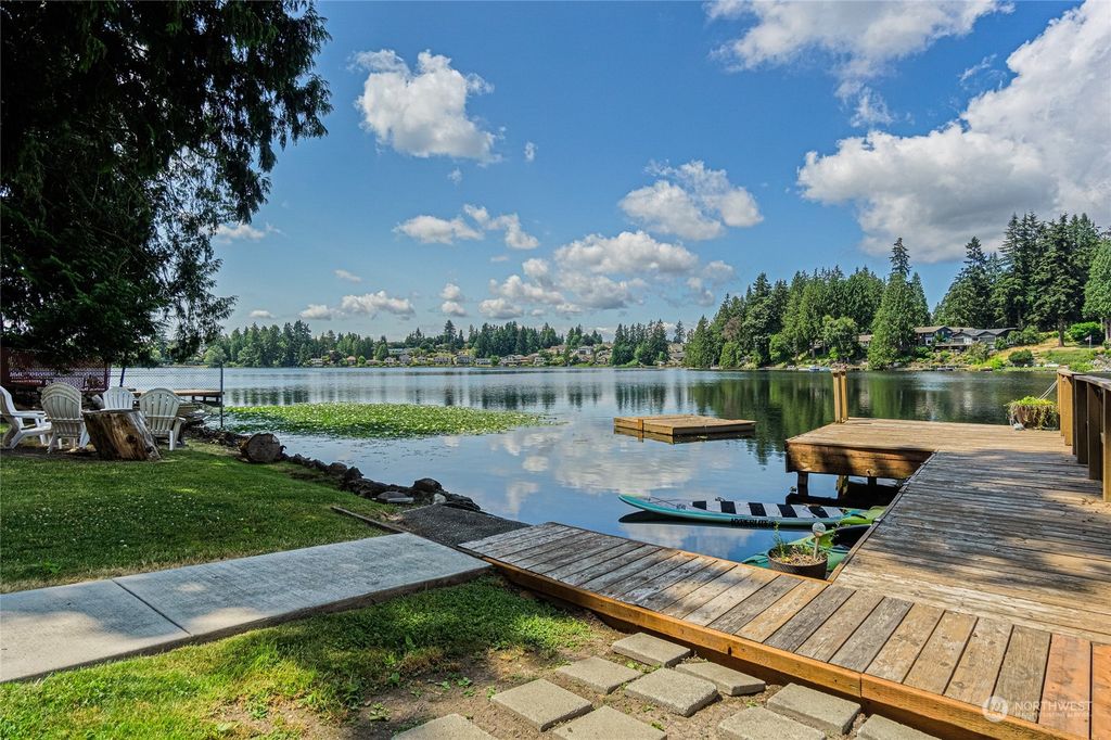 Photo of 15820 E Shore Drive, Lynnwood, WA 98087 (MLS # 2272572)