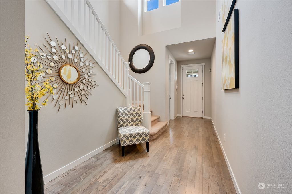 Photo of 9311 Nye Avenue SE, Snoqualmie, WA 98065 (MLS # 2125904)