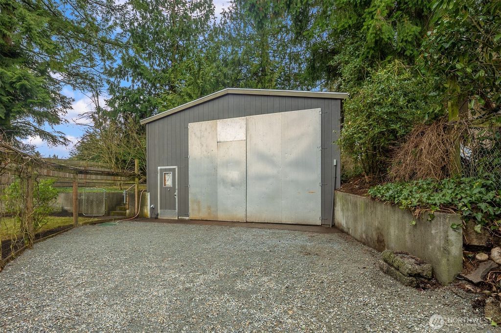 Photo of 16059 28th Avenue NE, Shoreline, WA 98155 (MLS # 2333526)