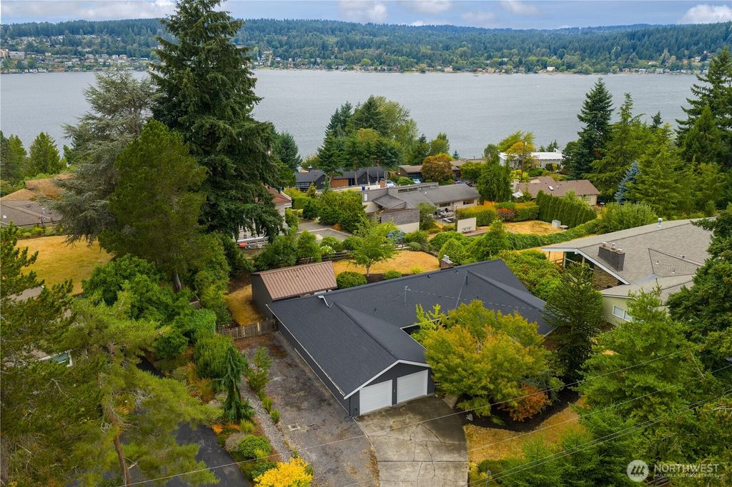 Photo of 15629 62nd Place NE, Kenmore, WA 98028 (MLS # 2417729)