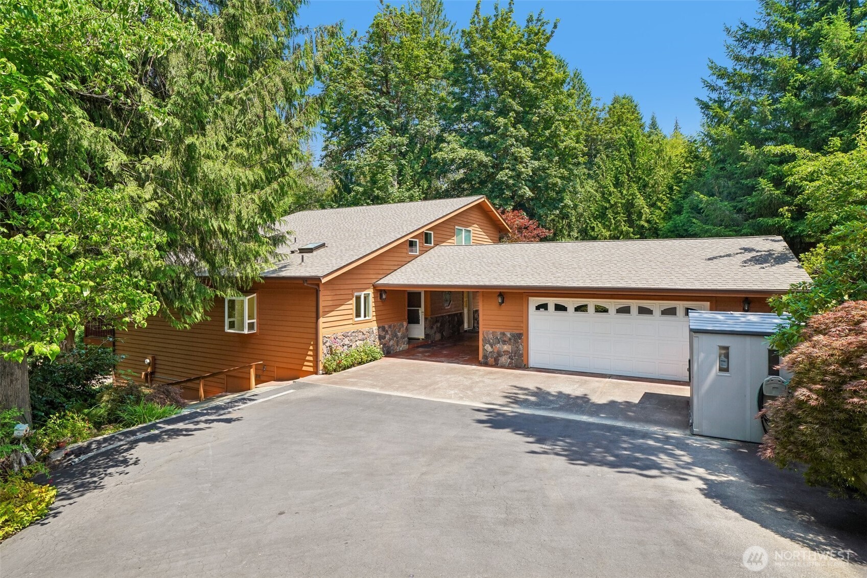 720 Ostrander Rd