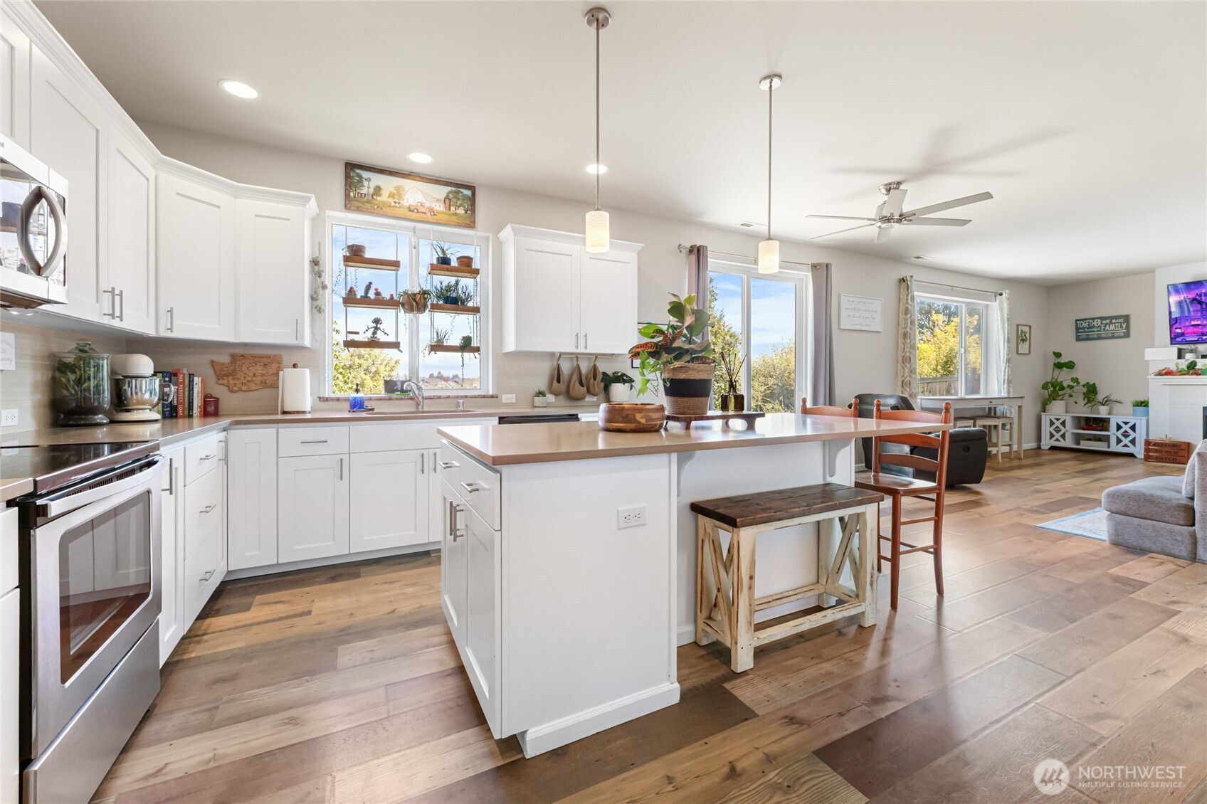 9867 Jensen Drive SE