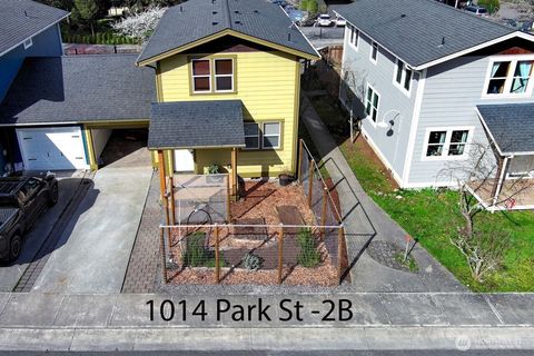 Photo of 1014 Park Street #2B, Friday Harbor, WA 98250 (MLS # 2496649)