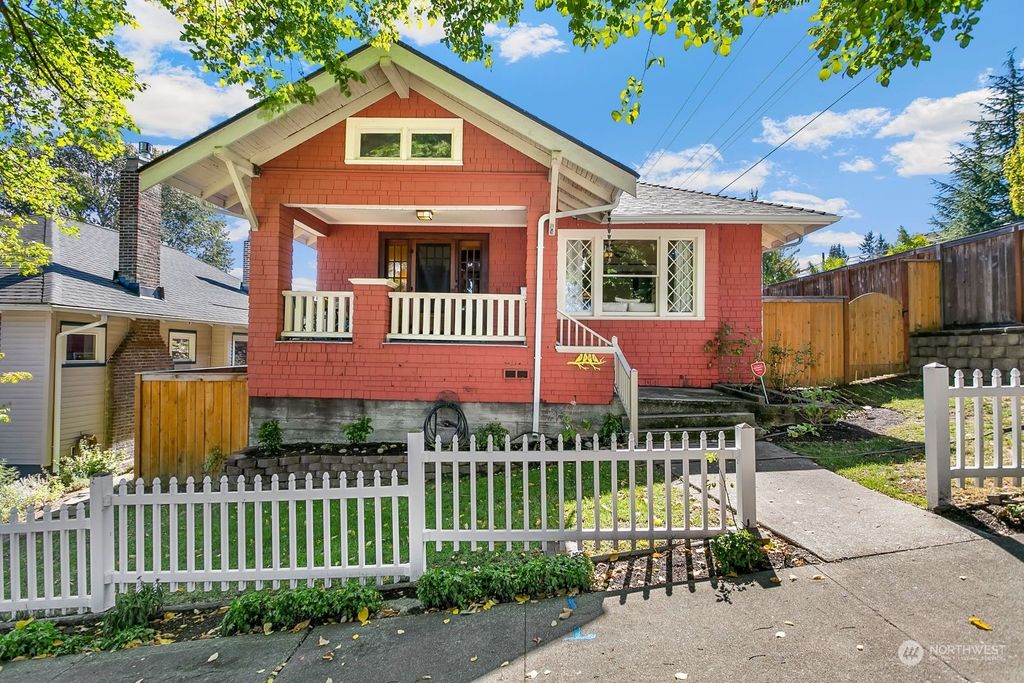 Photo of 3102 8th Street, Everett, WA 98201 (MLS # 2161275)