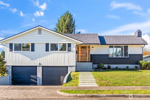Photo of 1726 N Mildred Street, Tacoma, WA 98406 (MLS # 2452716)