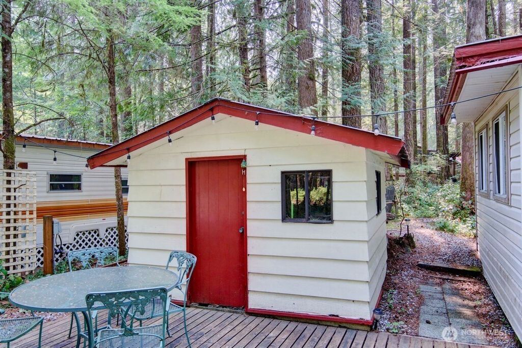 Photo of 74 3 Schinn Canyon Circle, Deming, WA 98244 (MLS # 2484443)