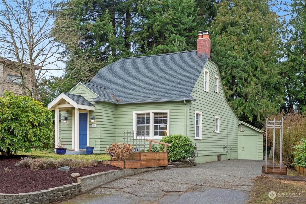 Photo of 1417 Ttereve Drive, Everett, WA 98203 (MLS # 2319198)