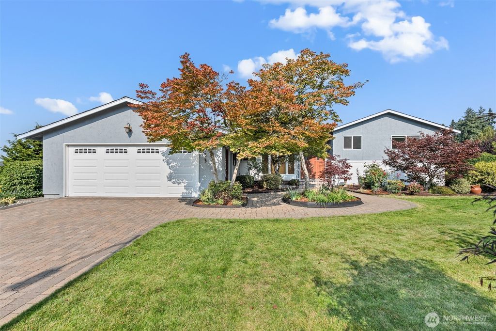 Photo of 1133 Emerald Hills Dr. Dr, Edmonds, WA 98020 (MLS # 2437887)
