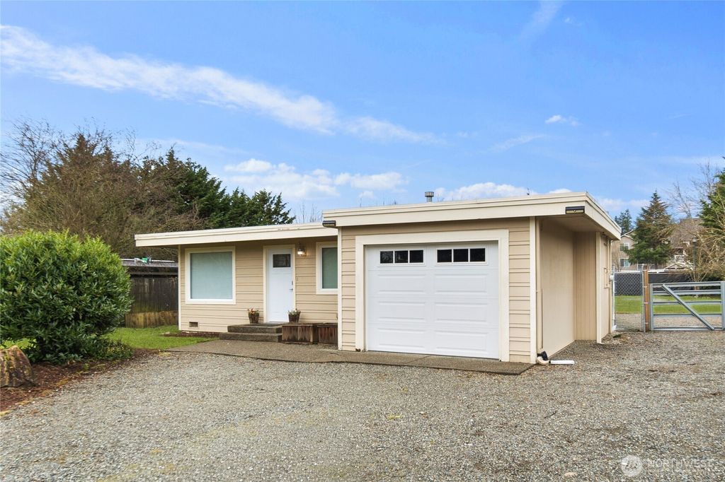 Photo of 26849 172nd Place SE, Covington, WA 98042 (MLS # 2488212)