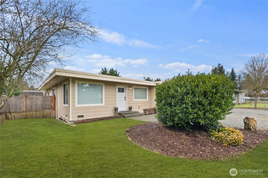 Photo of 26849 172nd Place SE, Covington, WA 98042 (MLS # 2488212)