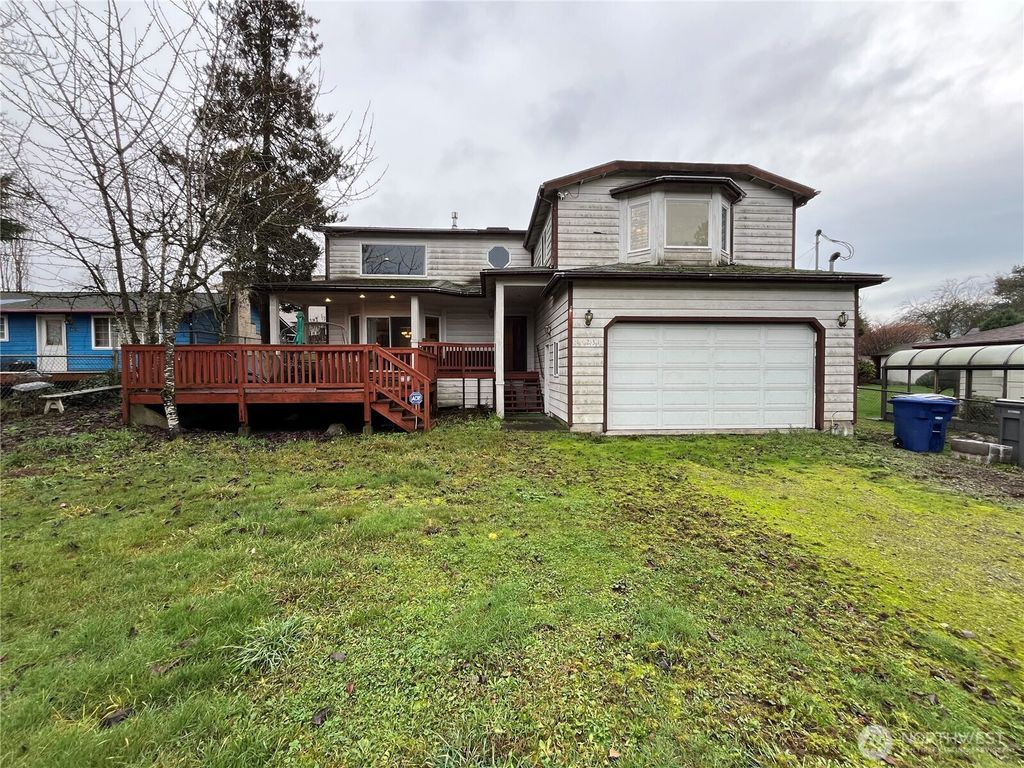 Photo of 14231 53rd Avenue S, Tukwila, WA 98168 (MLS # 2461110)