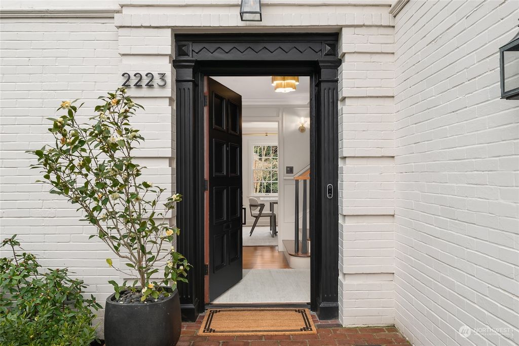 Photo of 2223 Waverly Way E, Seattle, WA 98112 (MLS # 2320254)