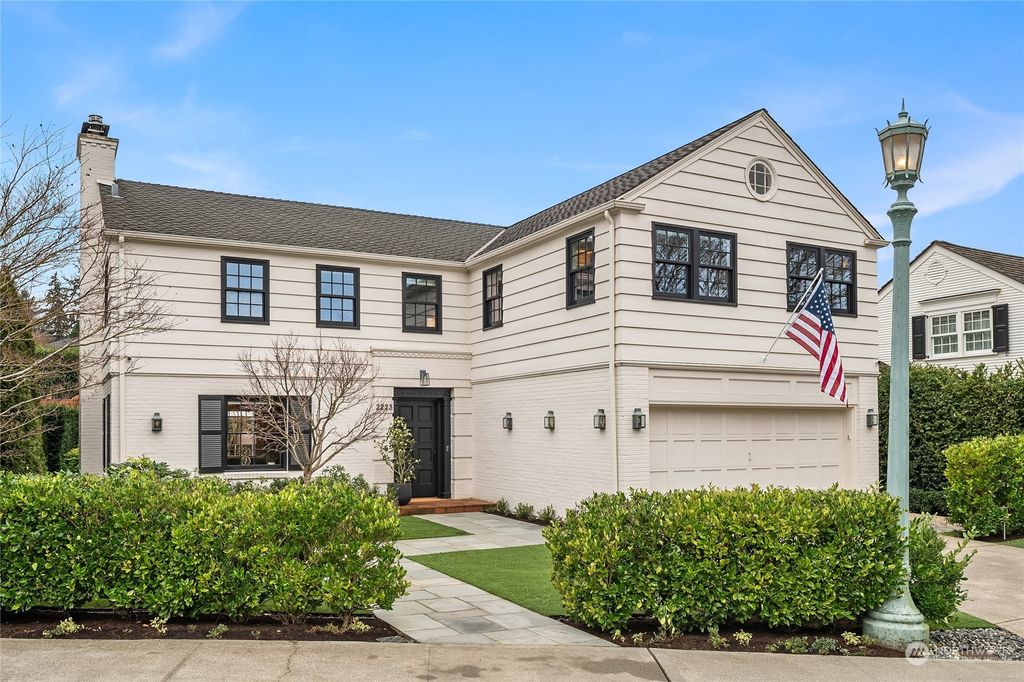 Photo of 2223 Waverly Way E, Seattle, WA 98112 (MLS # 2320254)