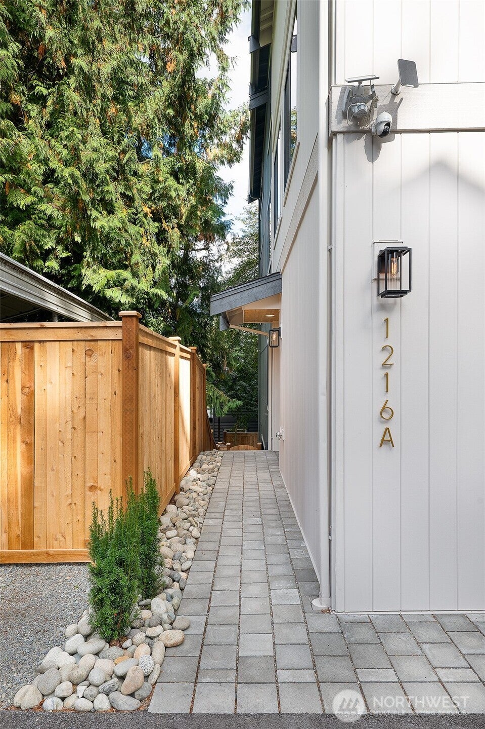 Photo of 1216 A NE 103rd, Seattle, WA 98115 (MLS # 2590178)
