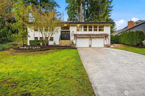 Photo of 4822 Fowler Avenue, Everett, WA 98203 (MLS # 2479282)