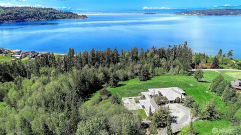 347 Ravenswood Lane Camano Island WA 98282