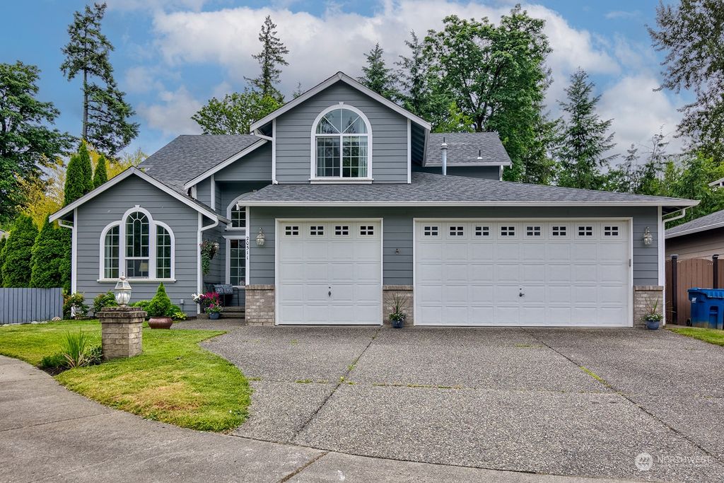 Photo of 20511 SE 261st Place, Covington, WA 98042 (MLS # 2069387)